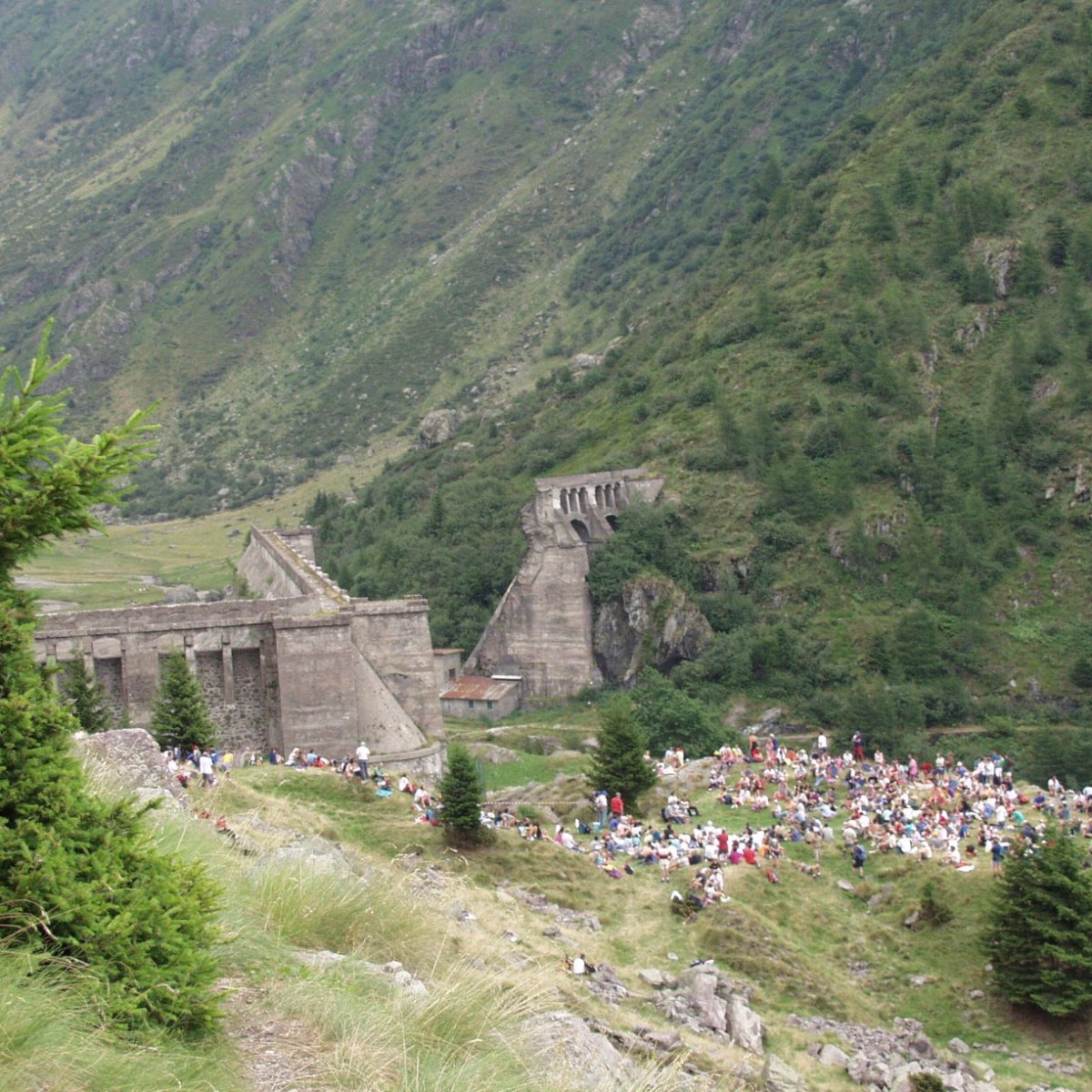Celebrazioni alla diga per l’80esimo anniversario del crollo (8)