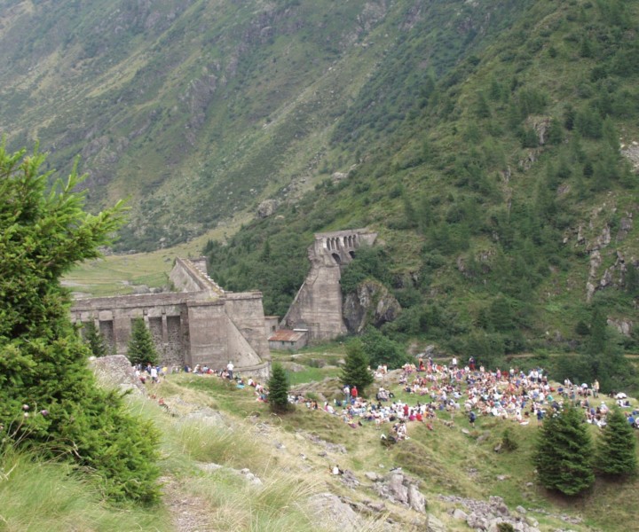 Celebrazioni alla diga per l'80esimo anniversario del crollo (8)