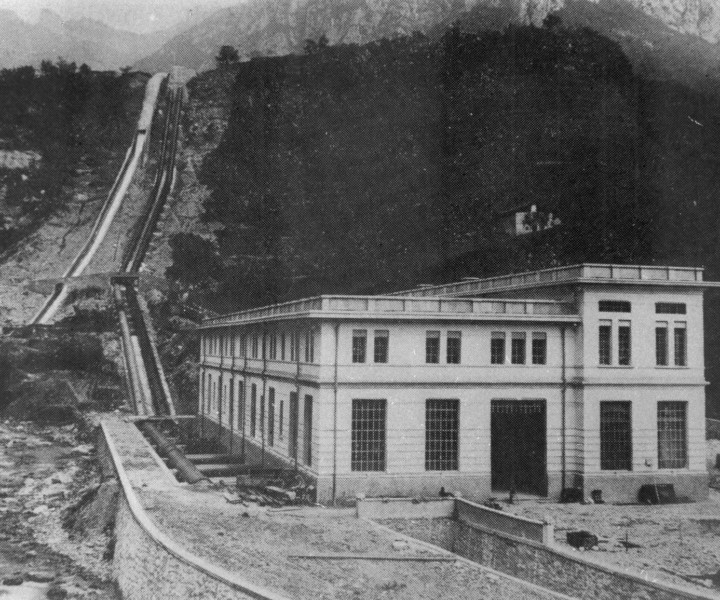Centrale di Mazzunno prima del disastro