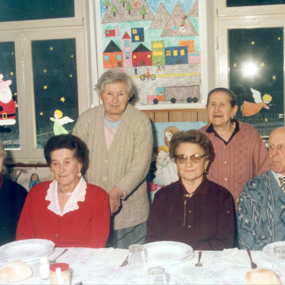 Superstiti di Dezzo il giorno del 75esimo anniversario